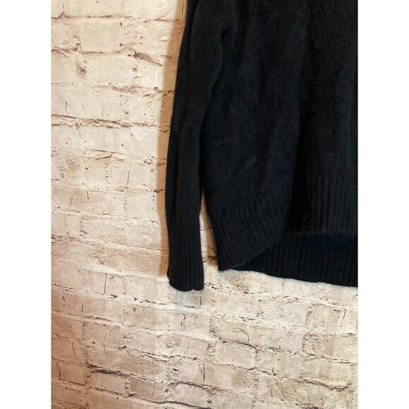 BR Cashmere Sweater Womens Small Black Hi Low Crop Front Pullover Soft Capsule - Picture 6 of 13